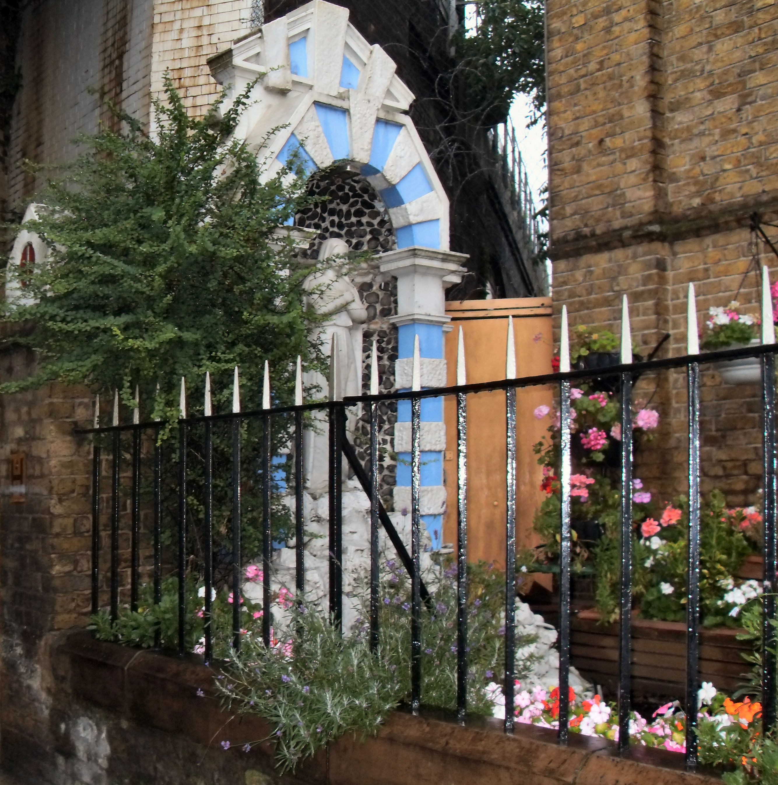 shrine of Omeara Street